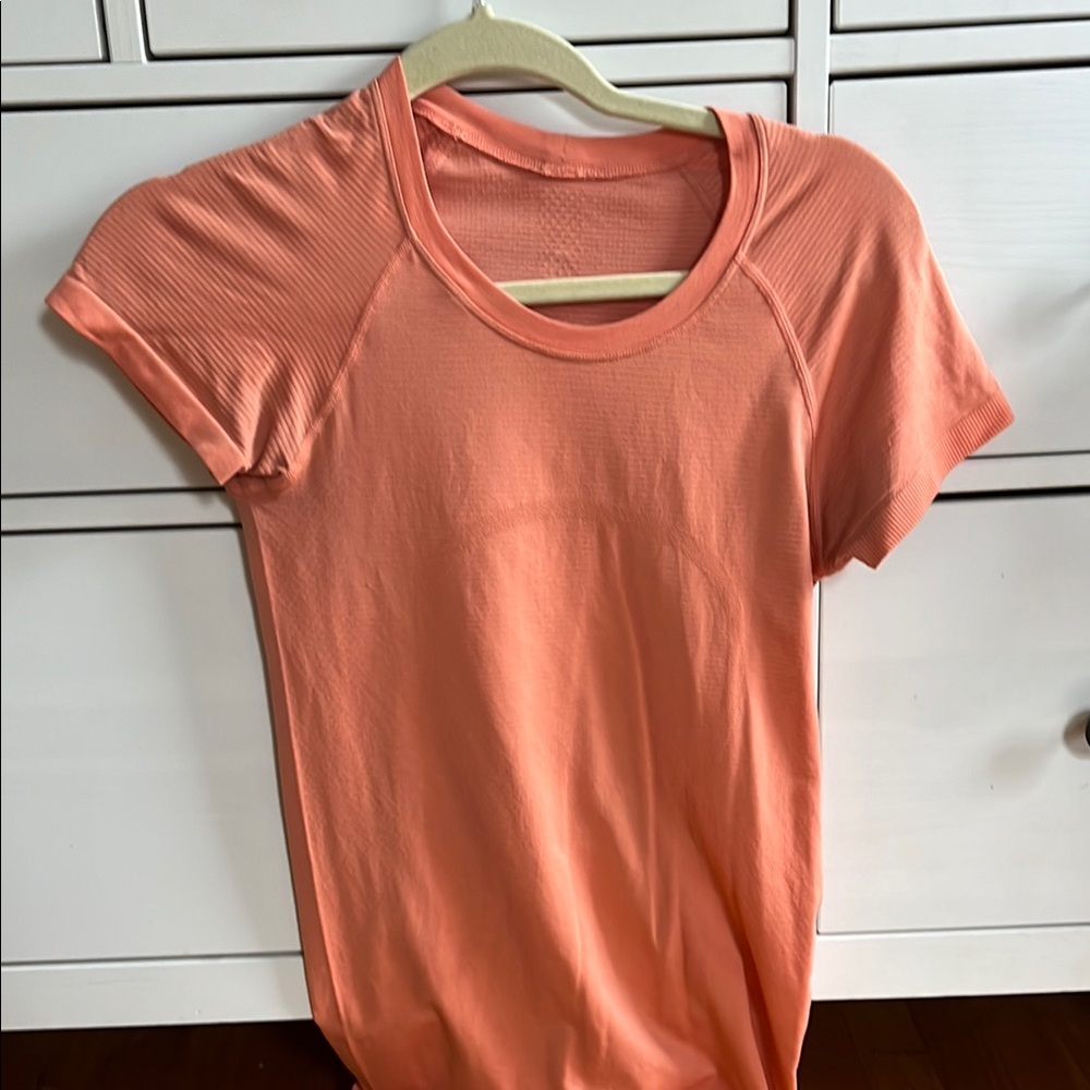 Lululemon Athletica Pink Relaxed Short Sleeve T-Shirt